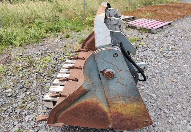 Monitoimikauha kynsillä 173cm CAT-kurottajan sovitteella - Ember loader: gambar 4 Monitoimikauha kynsillä 173cm CAT-kurottajan sovitteella - Ember loader: gambar 4