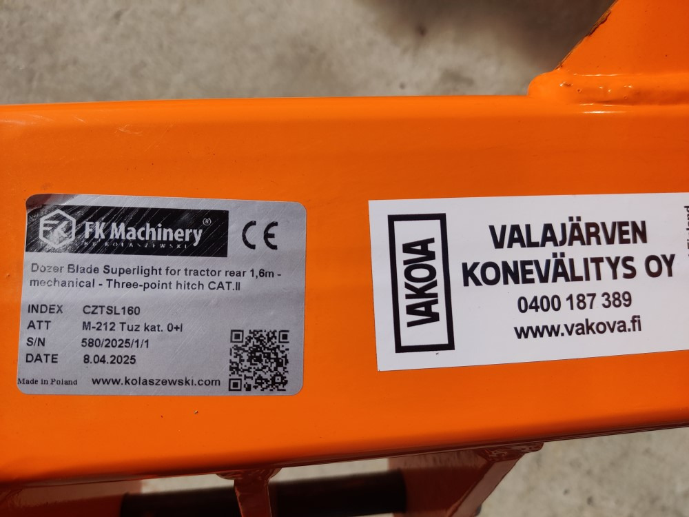 FK Machinery perälevy 160cm Tukipyörillä, terä hardox ura/sileä, kiinnitys CAT1 - Peralatan pertanian: gambar 3 FK Machinery perälevy 160cm Tukipyörillä, terä hardox ura/sileä, kiinnitys CAT1 - Peralatan pertanian: gambar 3