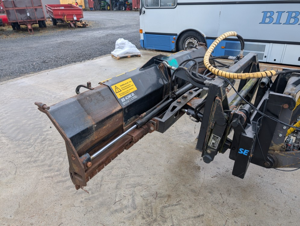 TOP Zoomaura - Bajak salju: gambar 2 TOP Zoomaura - Bajak salju: gambar 2