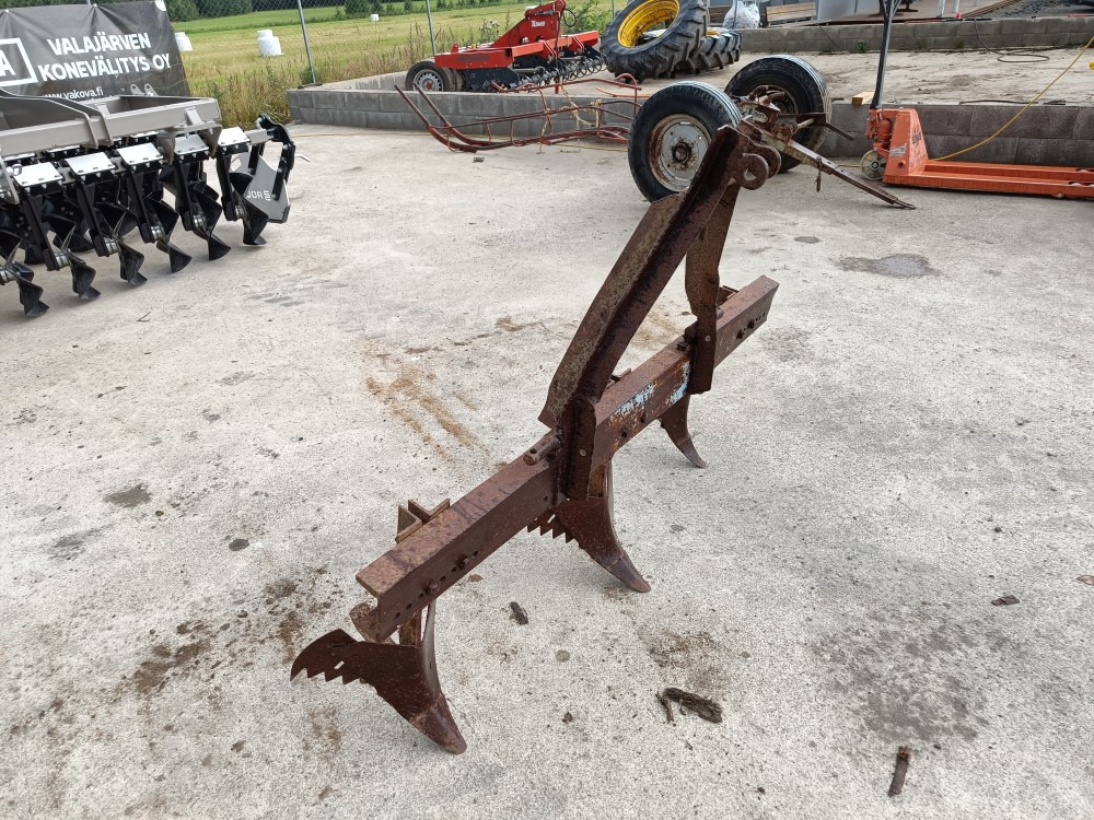 Vakoaura 3-lapainen traktoriin - Peralatan menabur: gambar 3 Vakoaura 3-lapainen traktoriin - Peralatan menabur: gambar 3