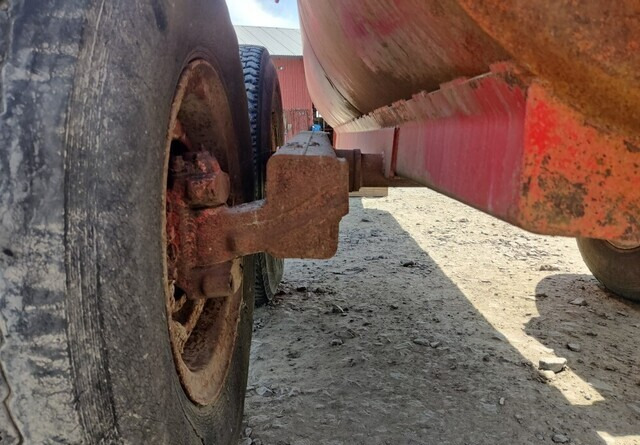 Kapal tanker bubur Vepi Lietevaunu telialustalla: gambar 9