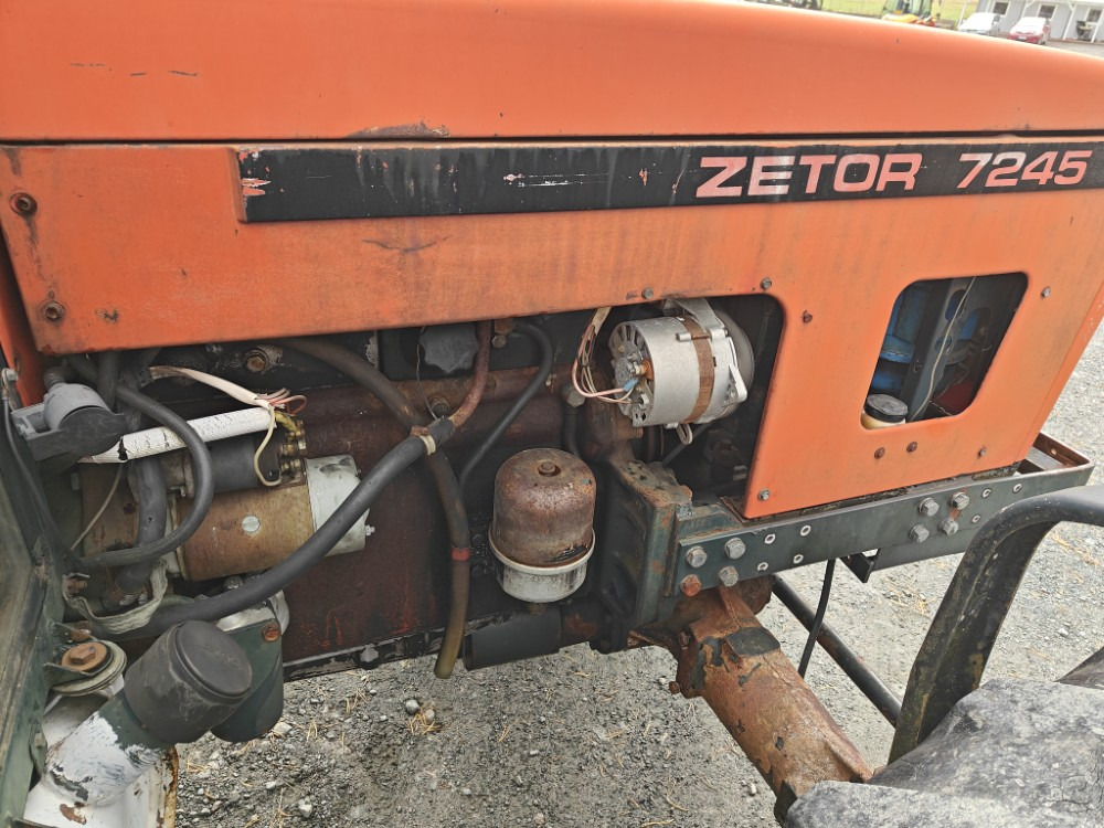 Traktor ZETOR 7245 - 4WD: gambar 13 Traktor ZETOR 7245 - 4WD: gambar 13