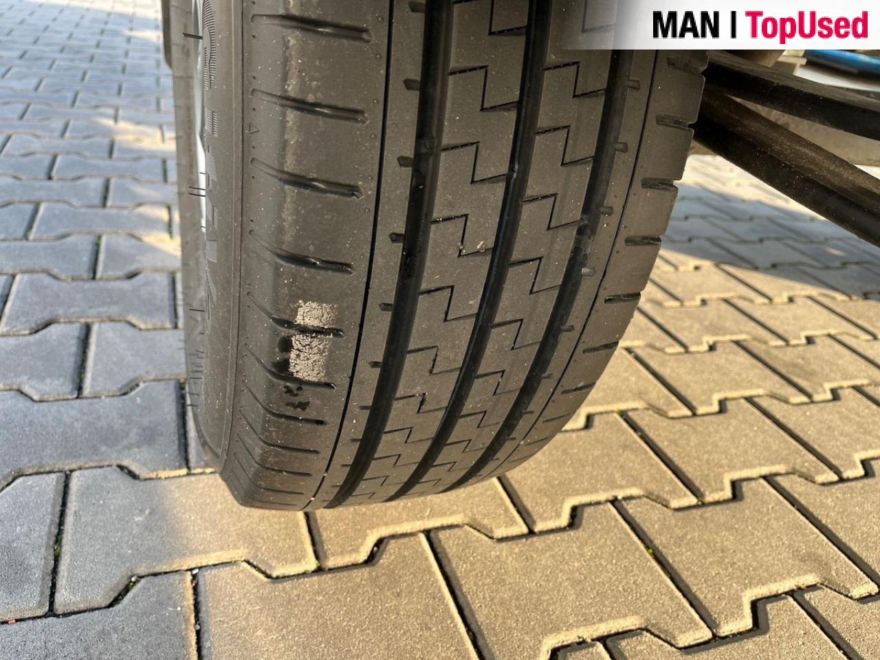 MAN TGE 3.140 4X2F SB flatbed - Van panel: gambar 4 MAN TGE 3.140 4X2F SB flatbed - Van panel: gambar 4