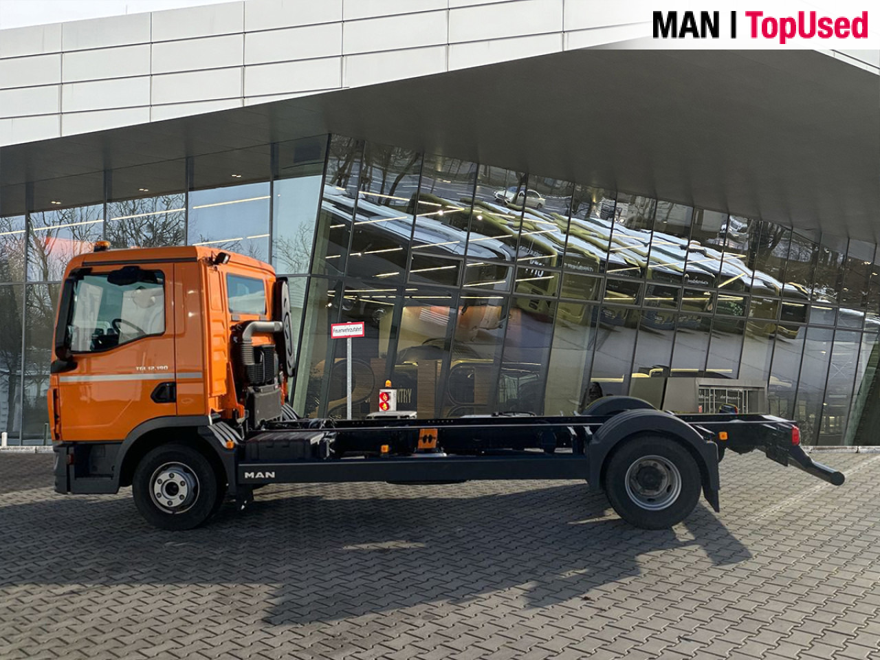 MAN TGL 12.190 4x2 BL CH - Truk sasis: gambar 2 MAN TGL 12.190 4x2 BL CH - Truk sasis: gambar 2