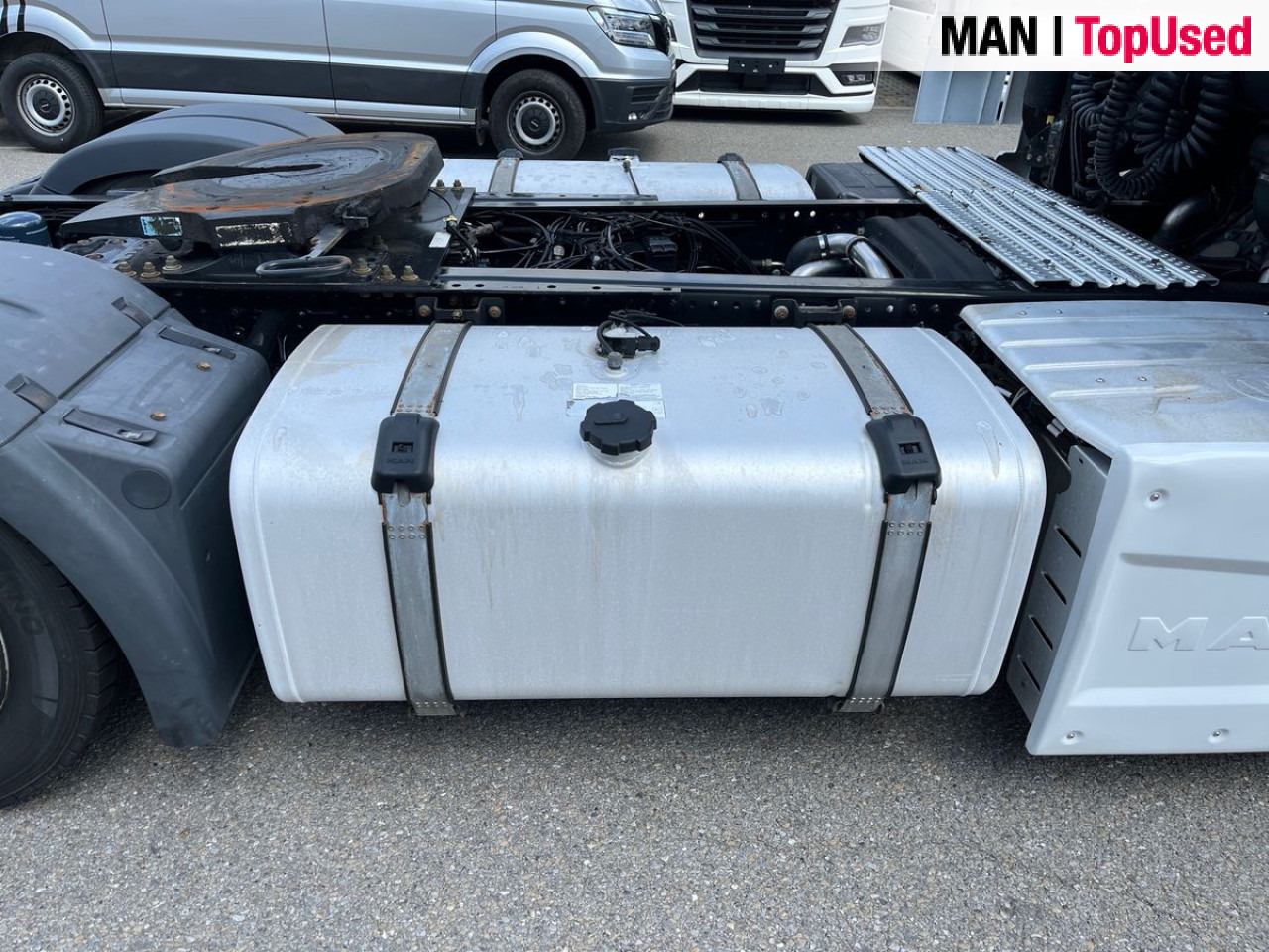 MAN TGX 18.470 4X2 LLS-U Euro6 Retarder Klima Navi ZV - Tractor head: gambar 5 MAN TGX 18.470 4X2 LLS-U Euro6 Retarder Klima Navi ZV - Tractor head: gambar 5