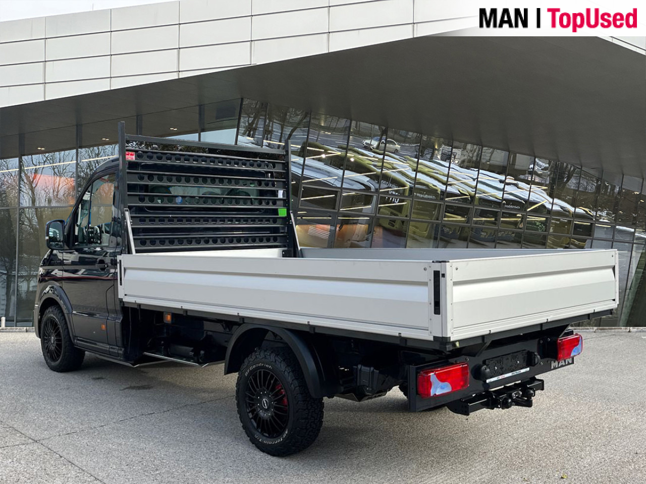 MAN TGE 3.180 4X4 Individual SB, Automatic, Flat bed - Van flatbed: gambar 2 MAN TGE 3.180 4X4 Individual SB, Automatic, Flat bed - Van flatbed: gambar 2