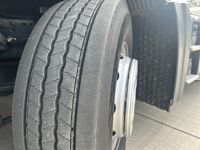 MAN TGX 18.470 4x2 BL SA - Tractor head: gambar 2 MAN TGX 18.470 4x2 BL SA - Tractor head: gambar 2