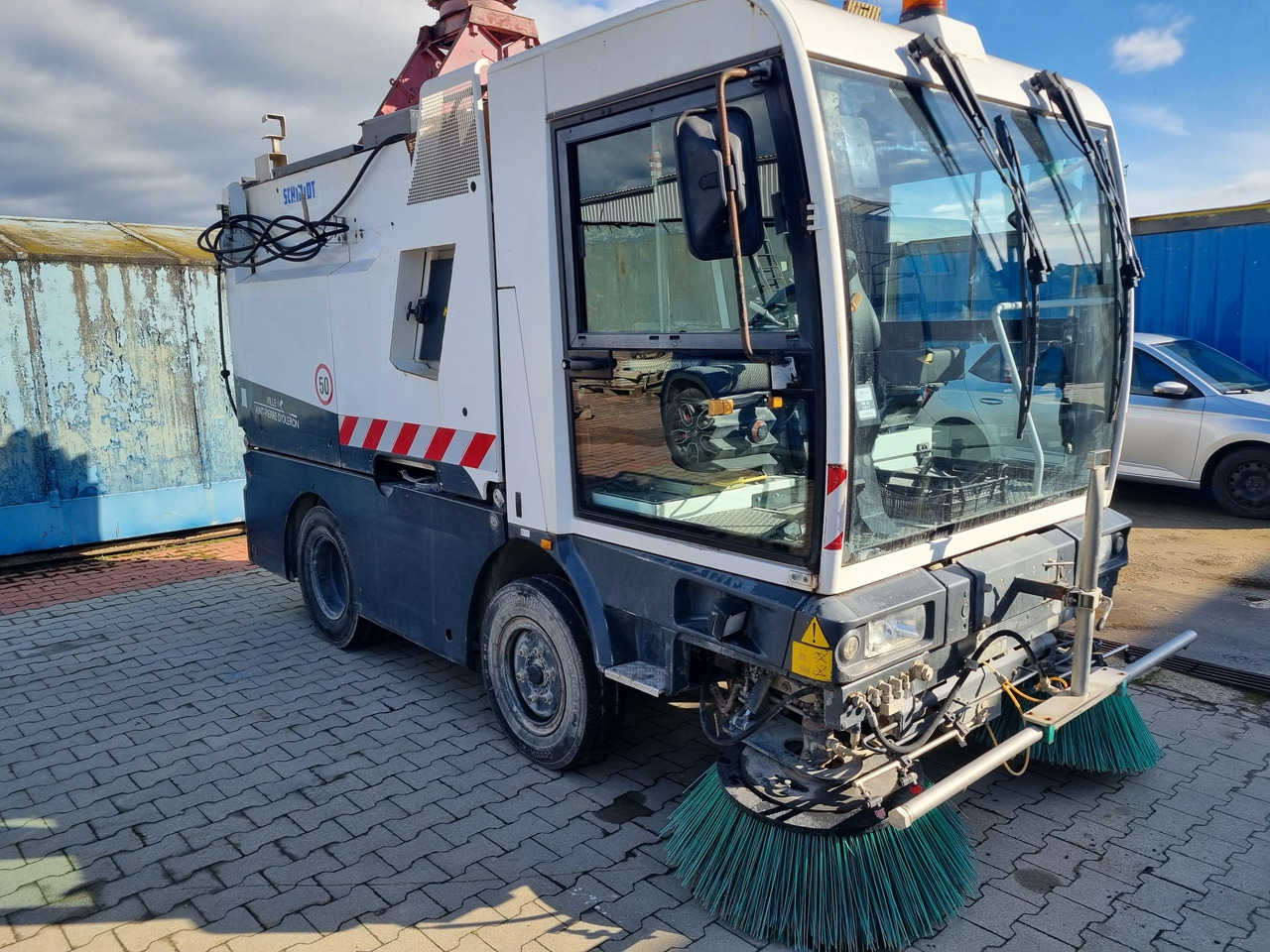 SCHMIDT Cleango compact sweeper 400 - Penyapu jalan: gambar 1 SCHMIDT Cleango compact sweeper 400 - Penyapu jalan: gambar 1