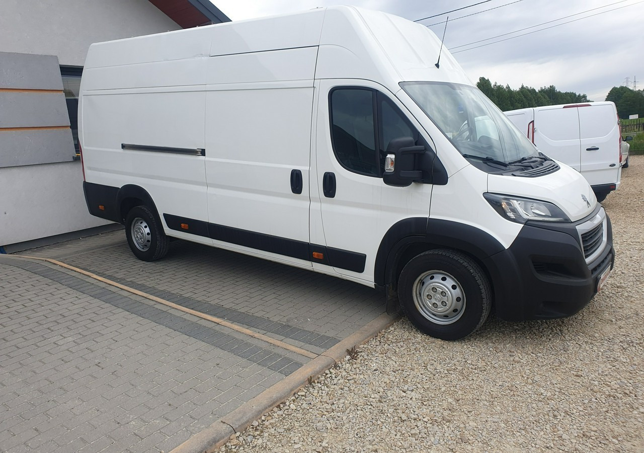 Peugeot Boxer krajowy l* klima* - Van panel: gambar 4 Peugeot Boxer krajowy l* klima* - Van panel: gambar 4
