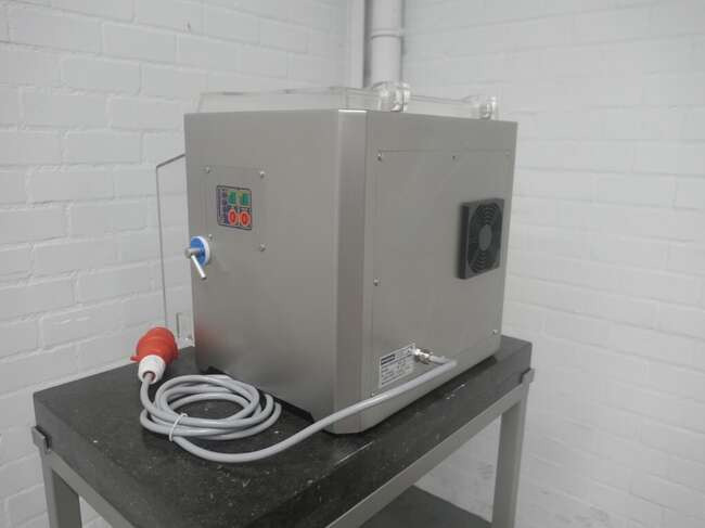 Freund / Ifooma cooled grinder TGR103 - Mesin makanan: gambar 4 Freund / Ifooma cooled grinder TGR103 - Mesin makanan: gambar 4