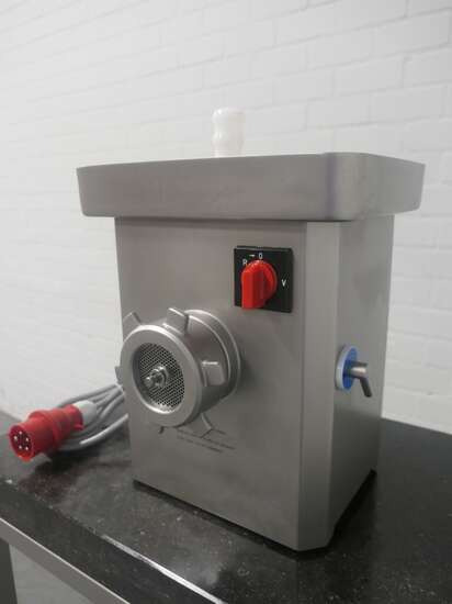 Freund / Ifooma grinder TG101 - Mesin makanan: gambar 2 Freund / Ifooma grinder TG101 - Mesin makanan: gambar 2