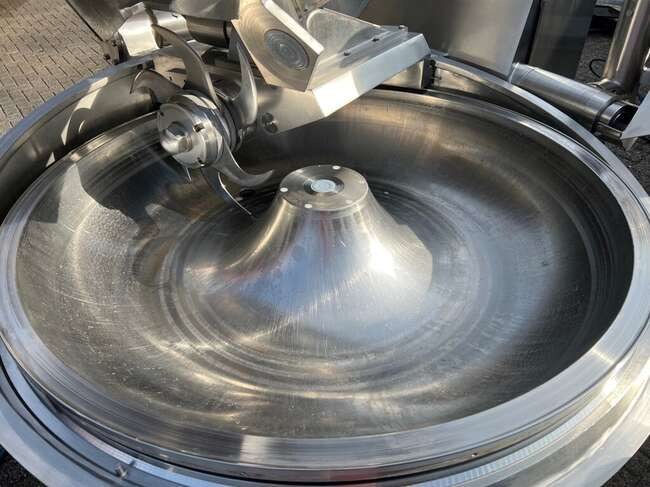 Mesin makanan Laska vacuum bowl cutter KU200V: gambar 7