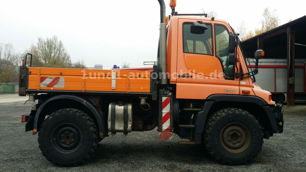 Mercedes-Benz Unimog U 300 Kipper Zugmaschine Kommunalhydraulik U 500 400 U 300 Kipper Zugmaschine Kommunalhydraulik U 500 400 - Kendaraan Kota/ Khusus: gambar 4 Mercedes-Benz Unimog U 300 Kipper Zugmaschine Kommunalhydraulik U 500 400 U 300 Kipper Zugmaschine Kommunalhydraulik U 500 400 - Kendaraan Kota/ Khusus: gambar 4
