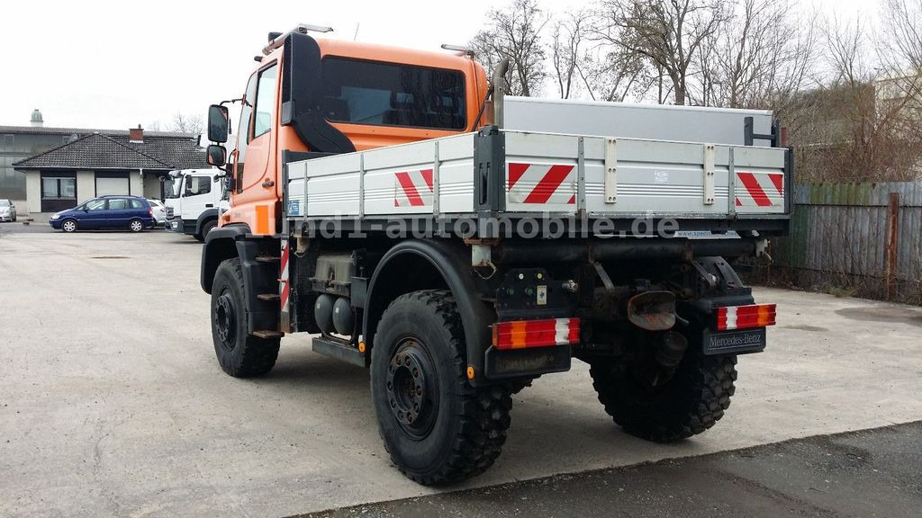 Mercedes - Benz Unimog U 500 Kommunal Kipper Kommunalhydraulik U 300 400 U 500 Kommunal Kipper Kommunalhydraulik U 300 400 - Truk jungkit: gambar 5 Mercedes - Benz Unimog U 500 Kommunal Kipper Kommunalhydraulik U 300 400 U 500 Kommunal Kipper Kommunalhydraulik U 300 400 - Truk jungkit: gambar 5