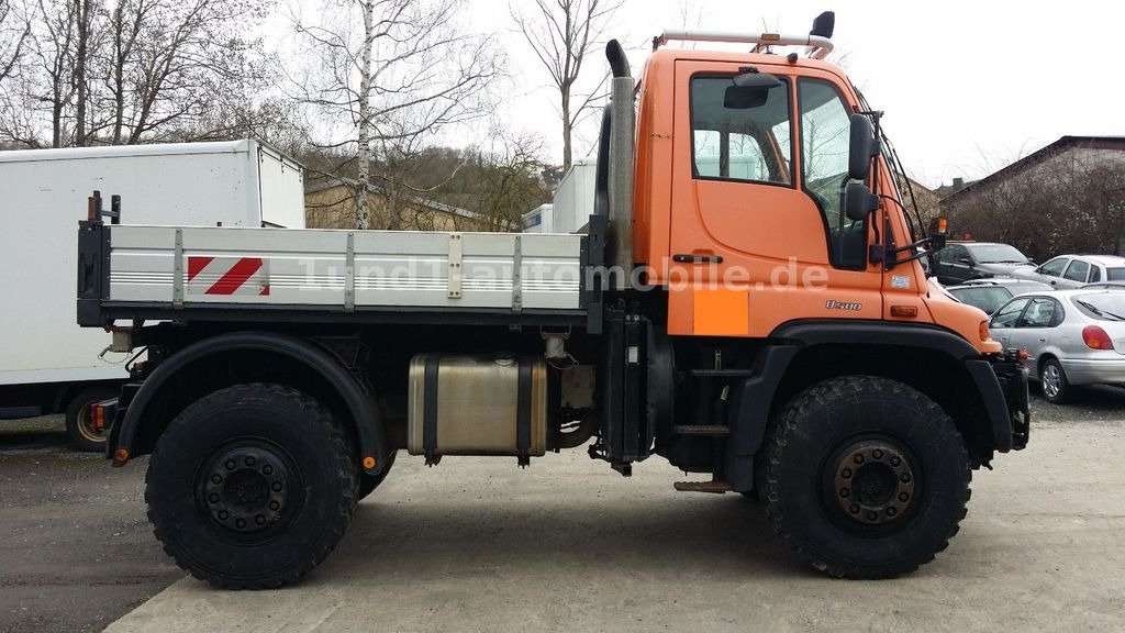 Mercedes - Benz Unimog U 500 Kommunal Kipper Kommunalhydraulik U 300 400 U 500 Kommunal Kipper Kommunalhydraulik U 300 400 - Truk jungkit: gambar 4 Mercedes - Benz Unimog U 500 Kommunal Kipper Kommunalhydraulik U 300 400 U 500 Kommunal Kipper Kommunalhydraulik U 300 400 - Truk jungkit: gambar 4