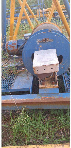 Leasing Liebherr 180EC-H 40m jib slewing part / good price Liebherr 180EC-H 40m jib slewing part / good price: gambar 19