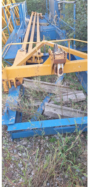 Leasing Liebherr 180EC-H 40m jib slewing part / good price Liebherr 180EC-H 40m jib slewing part / good price: gambar 12