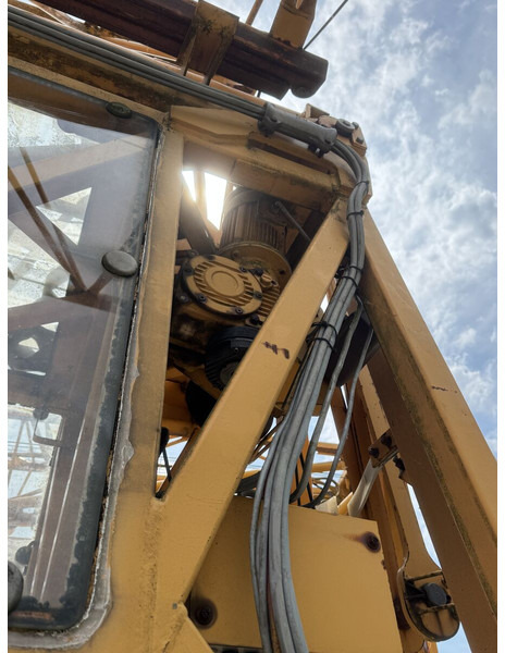 Liebherr 50K, damaged slev drive, no winch brake… - Derek menara berdiri sendiri: gambar 4 Liebherr 50K, damaged slev drive, no winch brake… - Derek menara berdiri sendiri: gambar 4