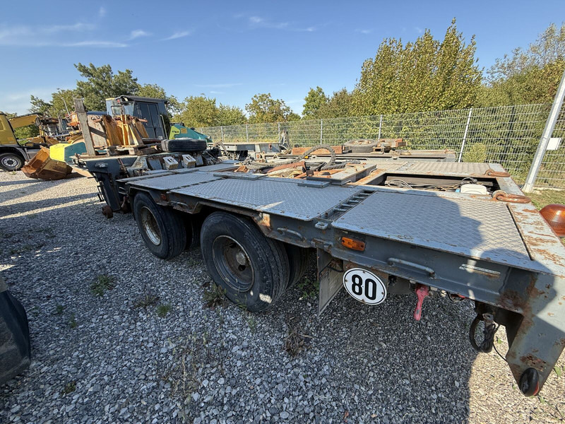 Liebherr 80km/h axeles for all self erecting 32K 35K 42K 50K 63K 71K - Derek menara: gambar 3 Liebherr 80km/h axeles for all self erecting 32K 35K 42K 50K 63K 71K - Derek menara: gambar 3