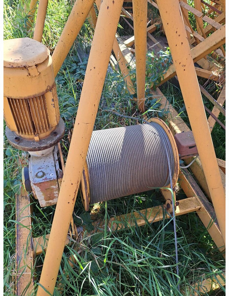 Liebherr 90LD - Derek menara: gambar 3 Liebherr 90LD - Derek menara: gambar 3