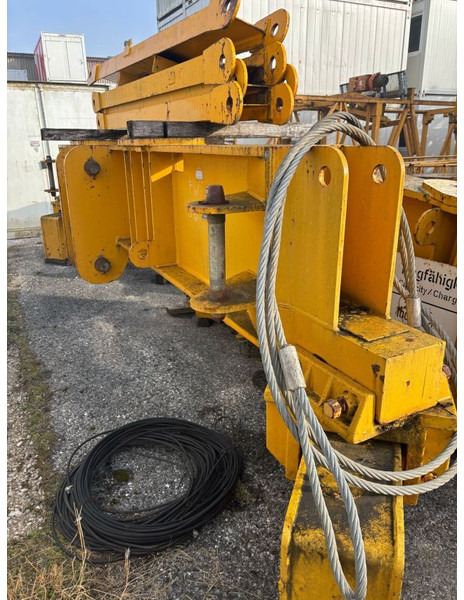 Liebherr CROSS 3.8m 90EC/120HC on boogies - Derek menara: gambar 2 Liebherr CROSS 3.8m 90EC/120HC on boogies - Derek menara: gambar 2