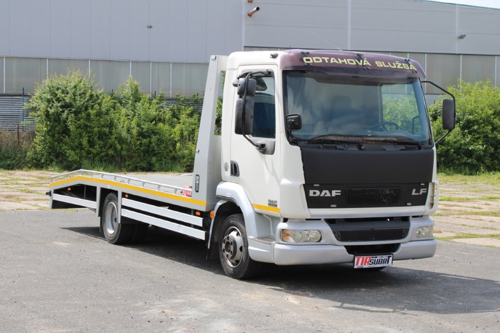 DAF FA LF 45.130 ODTAHOVÉ VOZIDLO - Mobil derek: gambar 1 DAF FA LF 45.130 ODTAHOVÉ VOZIDLO - Mobil derek: gambar 1