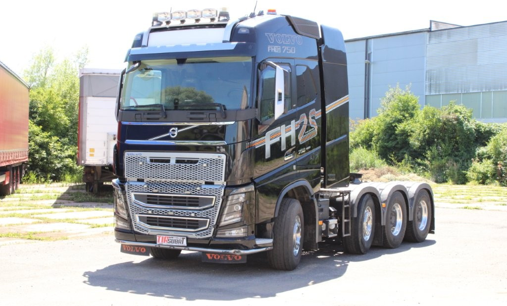 Volvo FH16 750 EURO 6, RETARDER, HYDRAULIKA - Tractor head: gambar 2 Volvo FH16 750 EURO 6, RETARDER, HYDRAULIKA - Tractor head: gambar 2