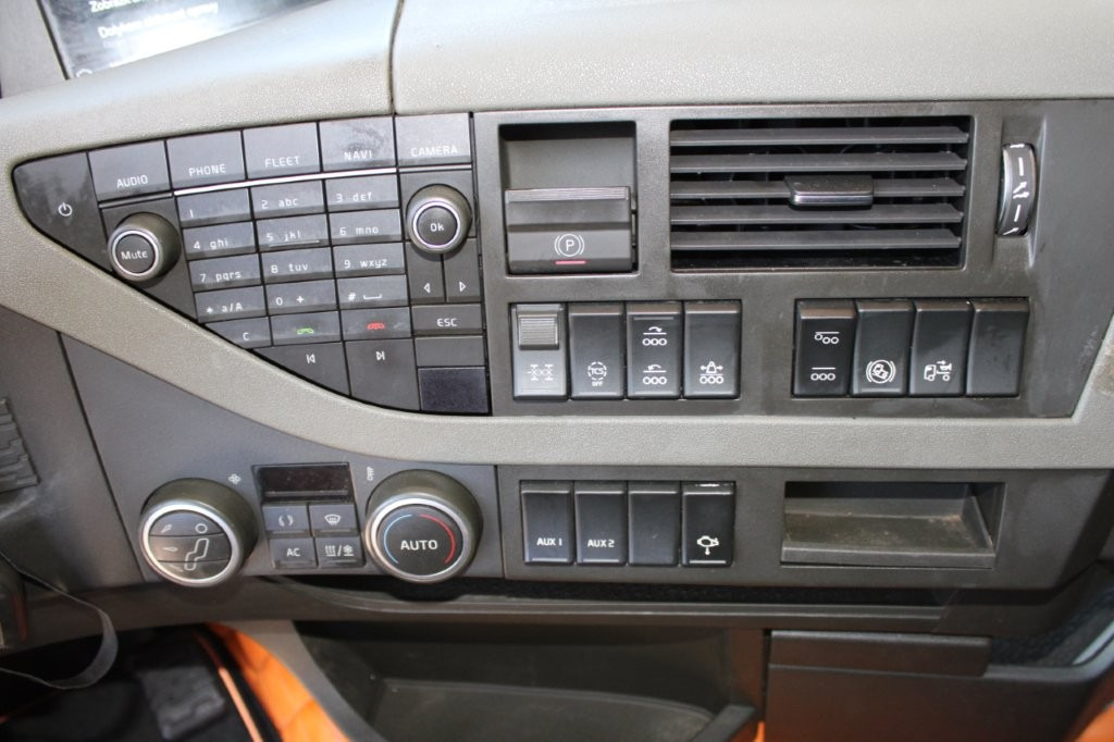 Tractor head Volvo FH16 750 EURO 6, RETARDER, HYDRAULIKA: gambar 9