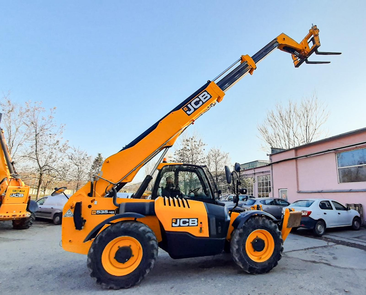 JCB 535-125 - Wheel loader: gambar 1 JCB 535-125 - Wheel loader: gambar 1