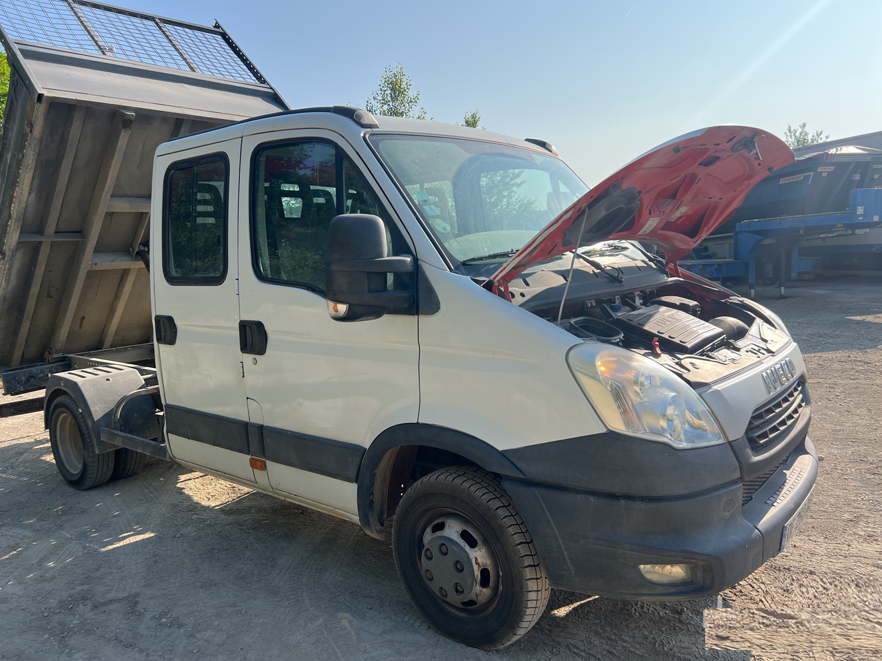 IVECO DAILY 35C13 - Van jungkit: gambar 4 IVECO DAILY 35C13 - Van jungkit: gambar 4