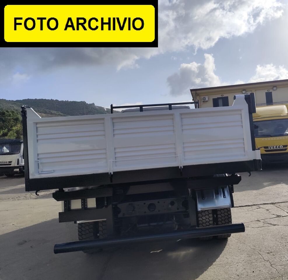 IVECO EUROCARGO 120E28P - Truk jungkit: gambar 4 IVECO EUROCARGO 120E28P - Truk jungkit: gambar 4