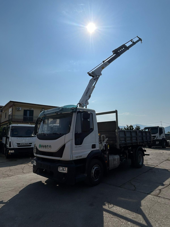IVECO EUROCARGO 140-250 - Truk derek: gambar 2 IVECO EUROCARGO 140-250 - Truk derek: gambar 2