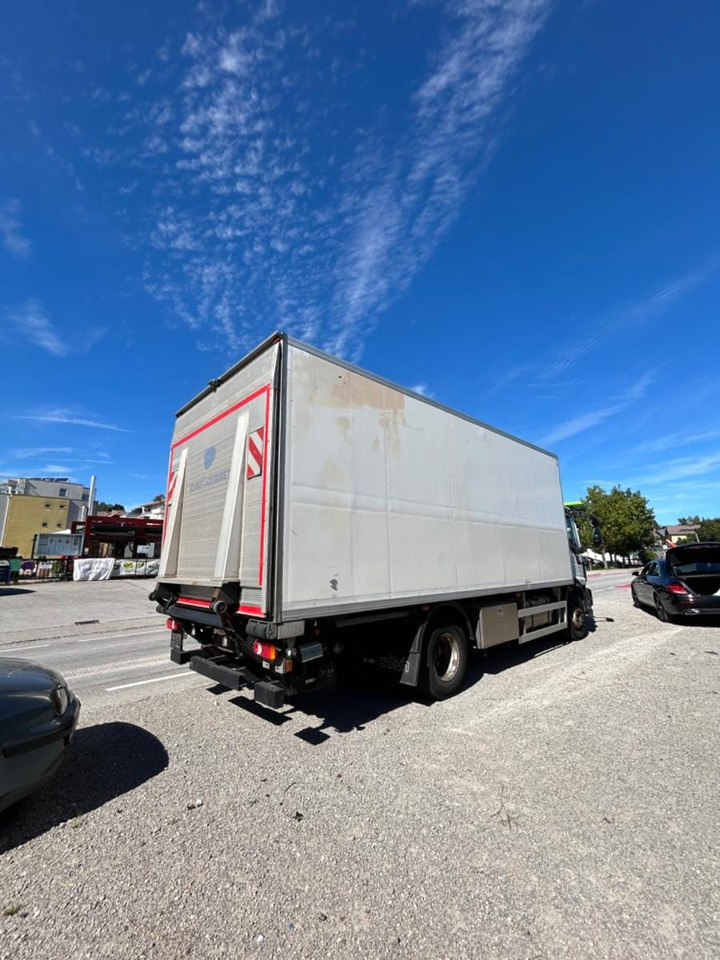 IVECO EUROCARGO 160-280 - Truk box, Truk derek: gambar 4 IVECO EUROCARGO 160-280 - Truk box, Truk derek: gambar 4