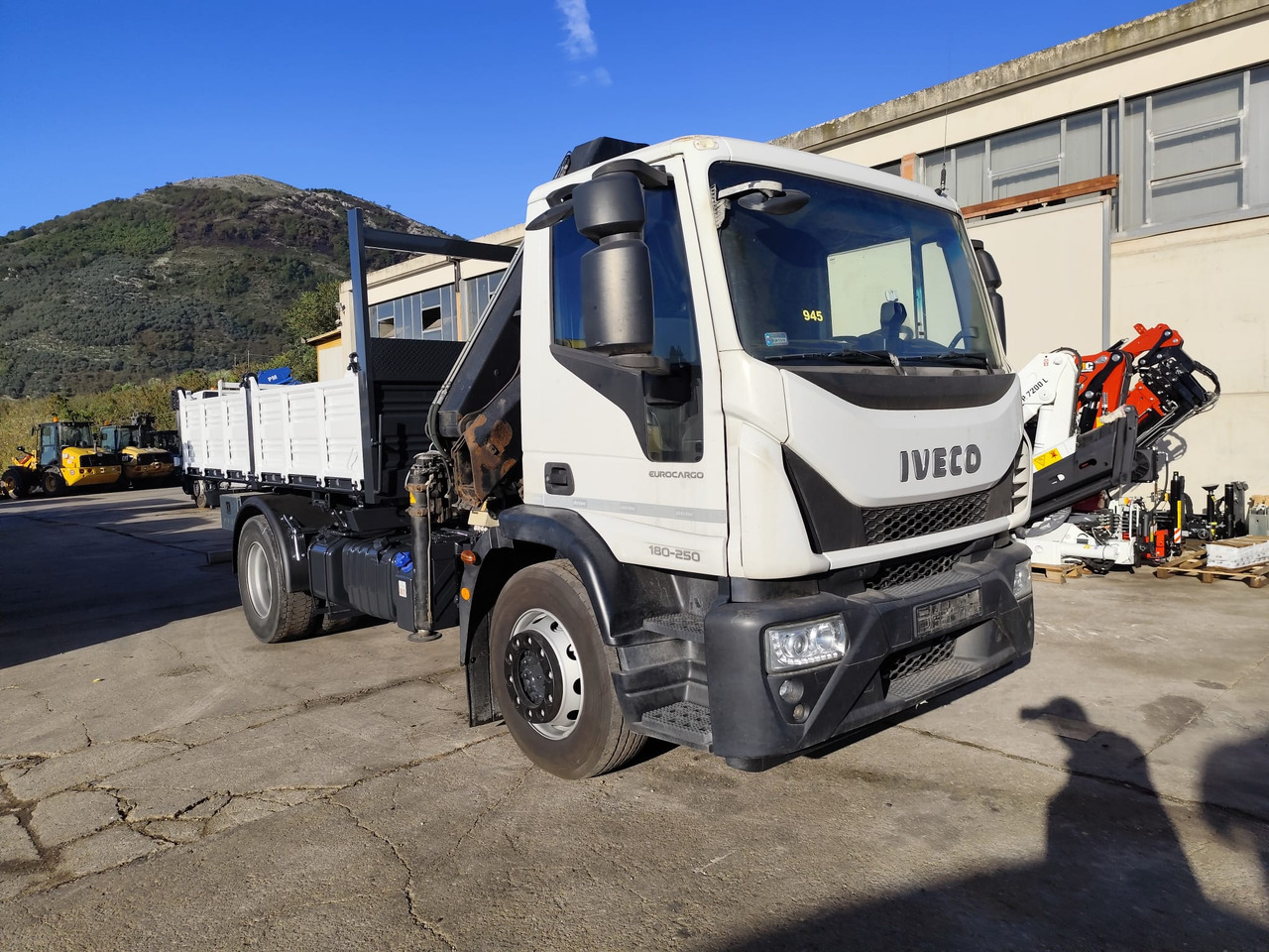 IVECO EUROCARGO 180-250 - Truk derek, Truk derek: gambar 4 IVECO EUROCARGO 180-250 - Truk derek, Truk derek: gambar 4
