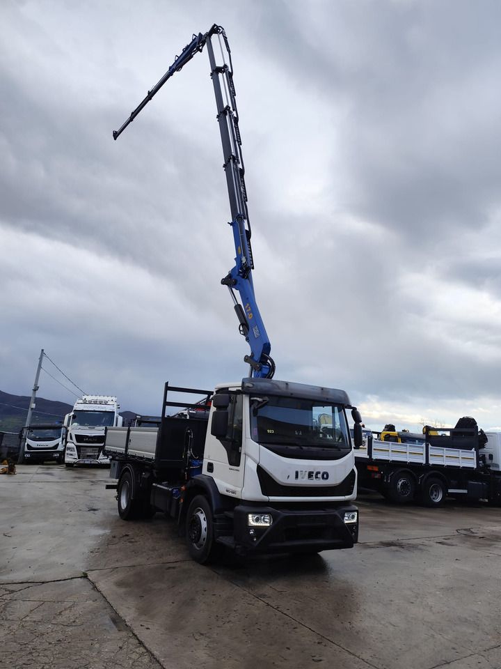 IVECO EUROCARGO 180-320 - Truk jungkit, Truk derek: gambar 1 IVECO EUROCARGO 180-320 - Truk jungkit, Truk derek: gambar 1
