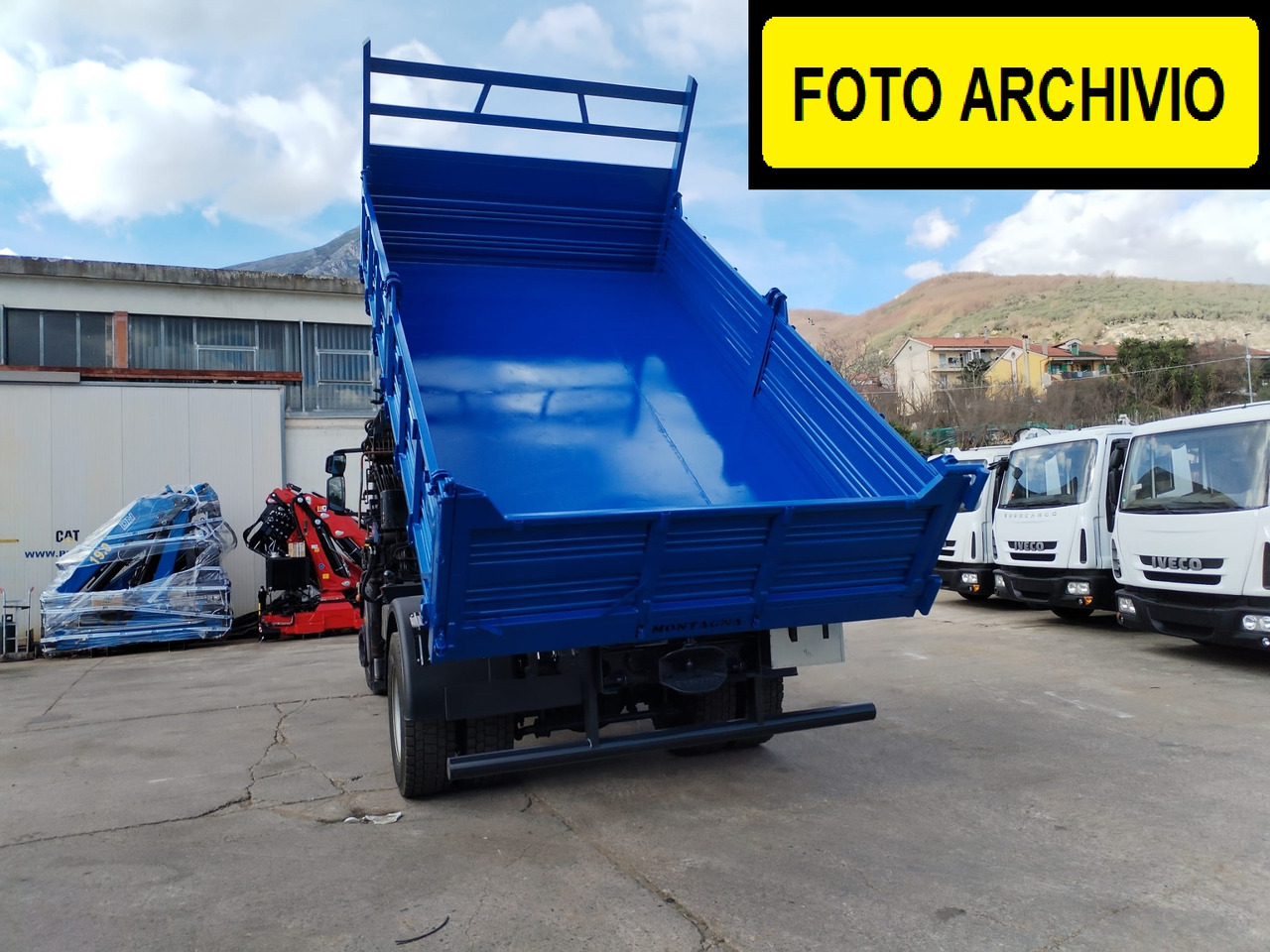 IVECO EUROCARGO 180-320 - Truk derek: gambar 3 IVECO EUROCARGO 180-320 - Truk derek: gambar 3