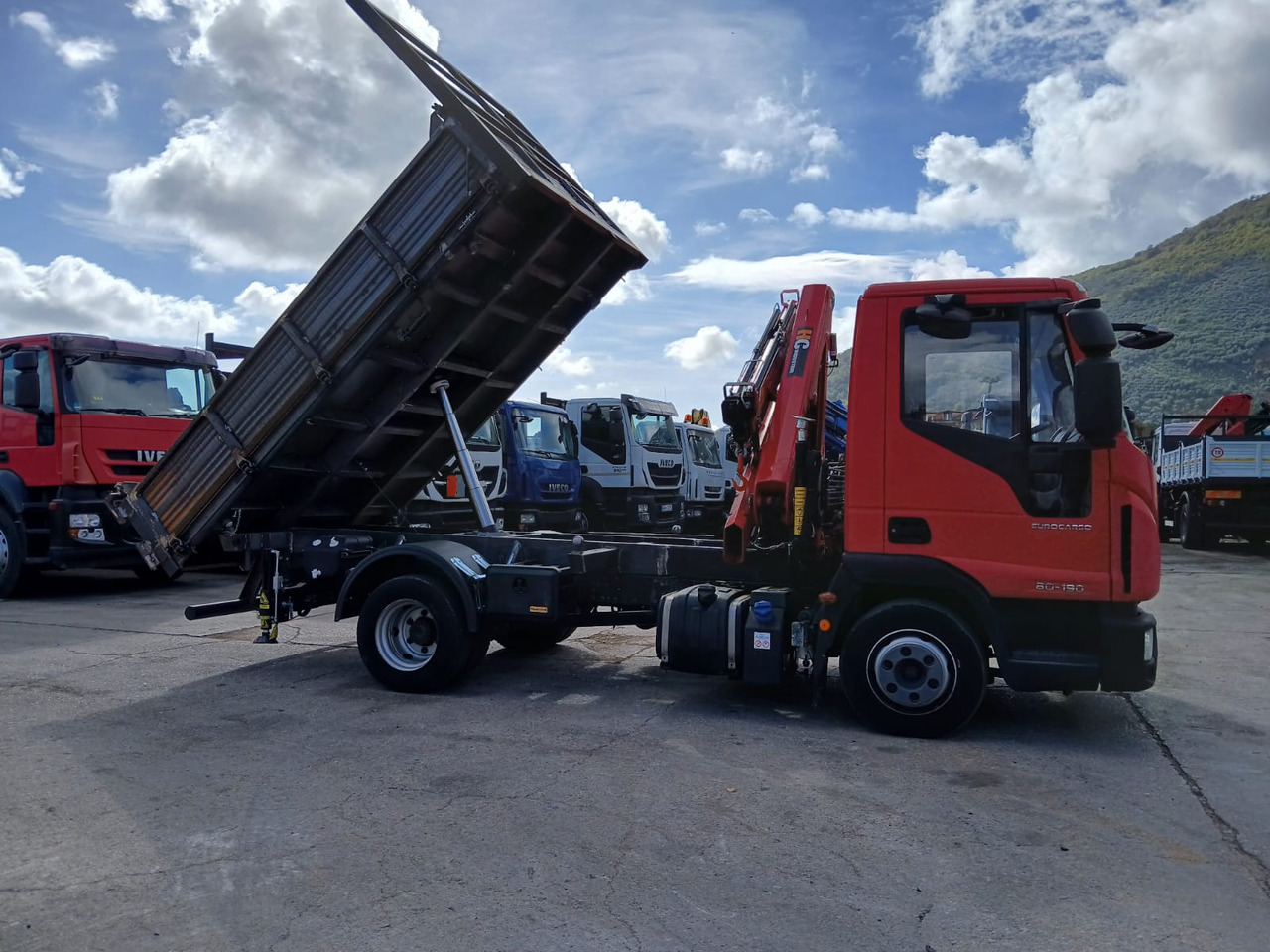 Truk derek IVECO EUROCARGO 80-190: gambar 9