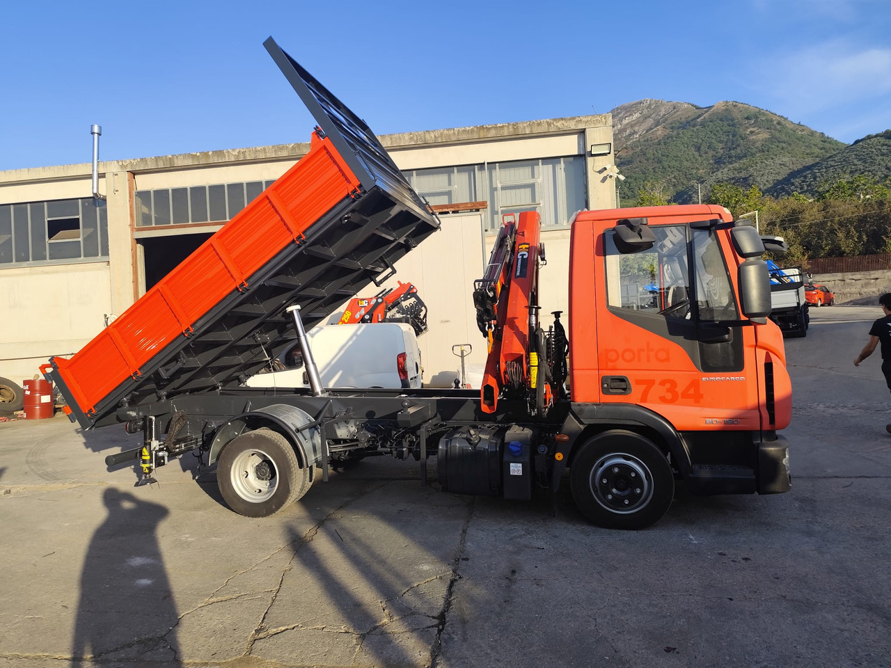 Truk derek IVECO EUROCARGO 80-190: gambar 36