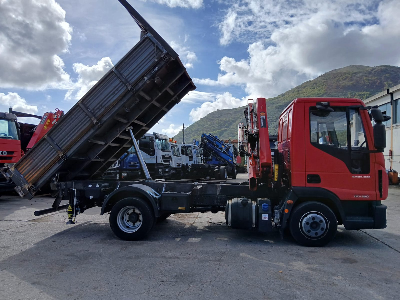 Truk derek IVECO EUROCARGO 80-190: gambar 8