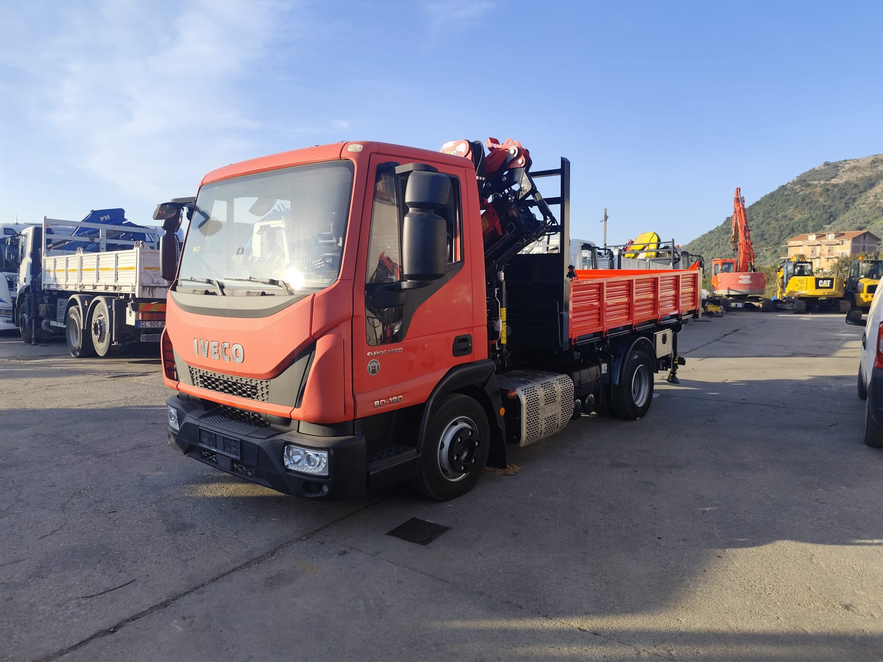 IVECO EUROCARGO 80-190 - Truk derek: gambar 2 IVECO EUROCARGO 80-190 - Truk derek: gambar 2