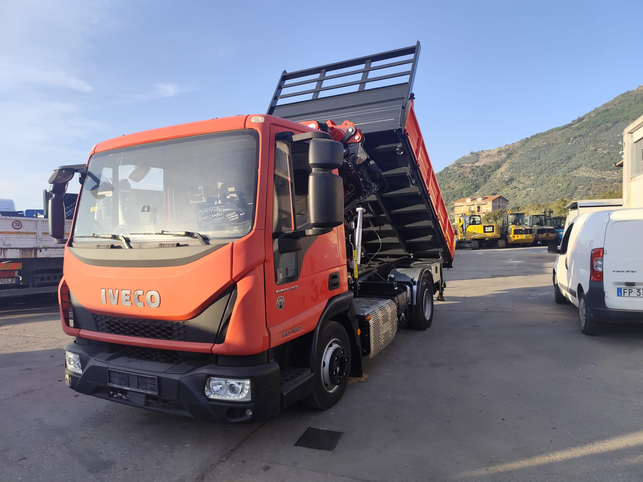Truk derek IVECO EUROCARGO 80-190: gambar 45