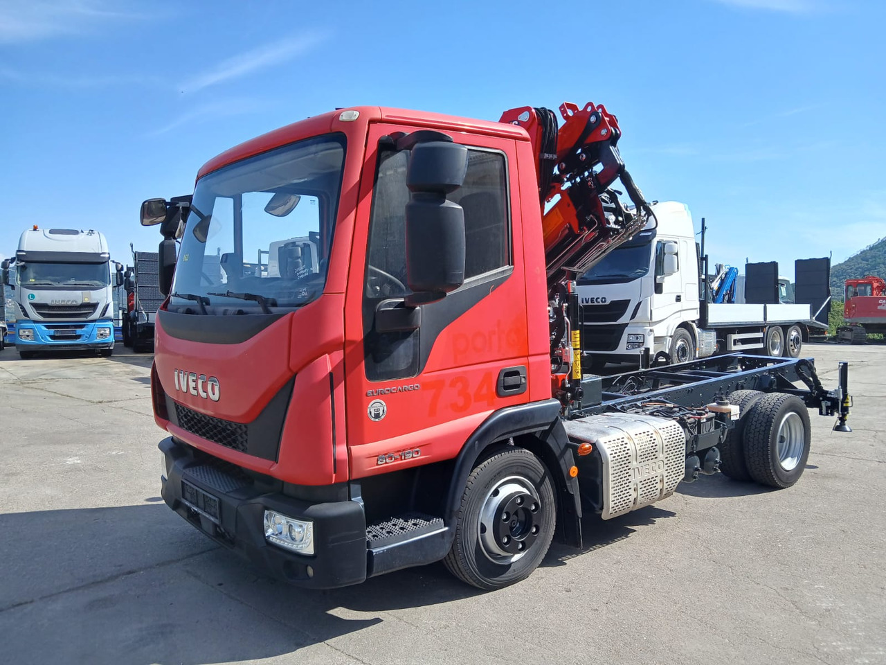 IVECO EUROCARGO 80-190 - Truk derek: gambar 1 IVECO EUROCARGO 80-190 - Truk derek: gambar 1