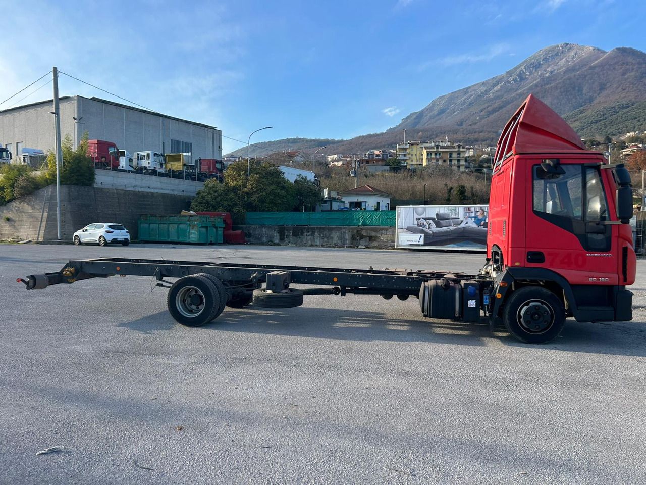 Leasing IVECO EUROCARGO 80-190 IVECO EUROCARGO 80-190: gambar 11 Leasing IVECO EUROCARGO 80-190 IVECO EUROCARGO 80-190: gambar 11