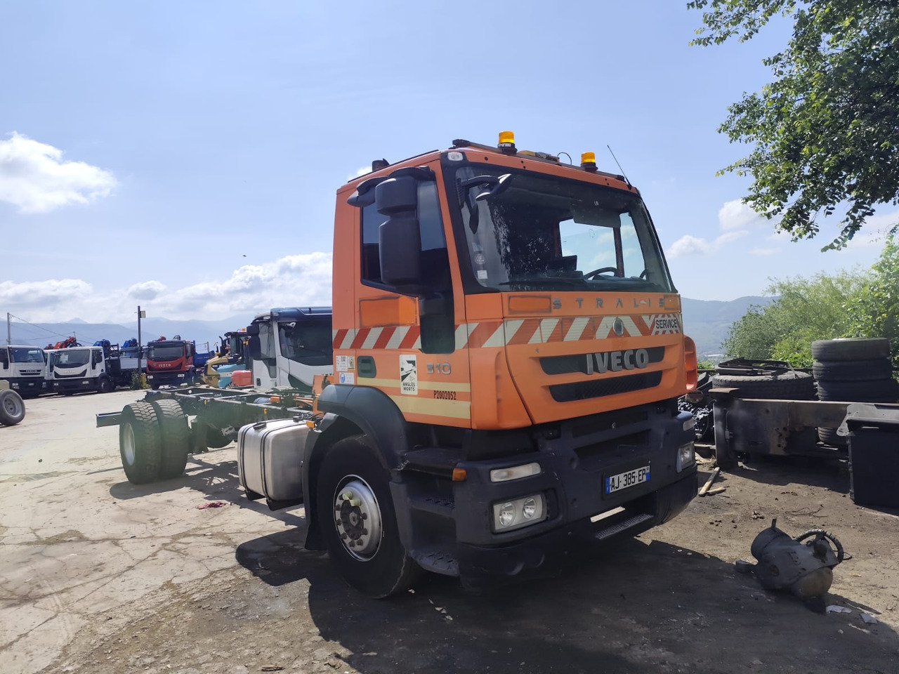 IVECO STRALIS 190S31 - Truk derek: gambar 1 IVECO STRALIS 190S31 - Truk derek: gambar 1