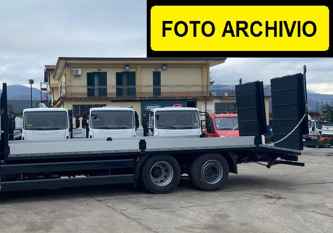 IVECO STRALIS 260S36 - Truk flatbed, Truk derek: gambar 2 IVECO STRALIS 260S36 - Truk flatbed, Truk derek: gambar 2