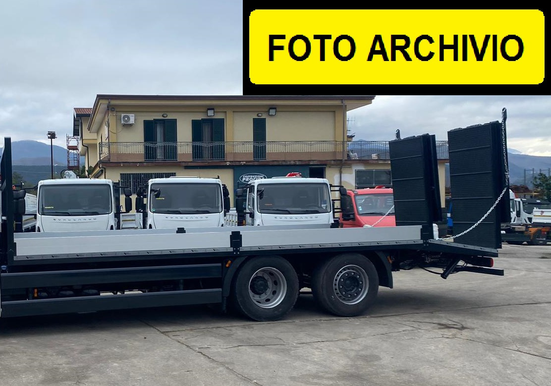IVECO STRALIS 260S40 - Truk flatbed: gambar 3 IVECO STRALIS 260S40 - Truk flatbed: gambar 3
