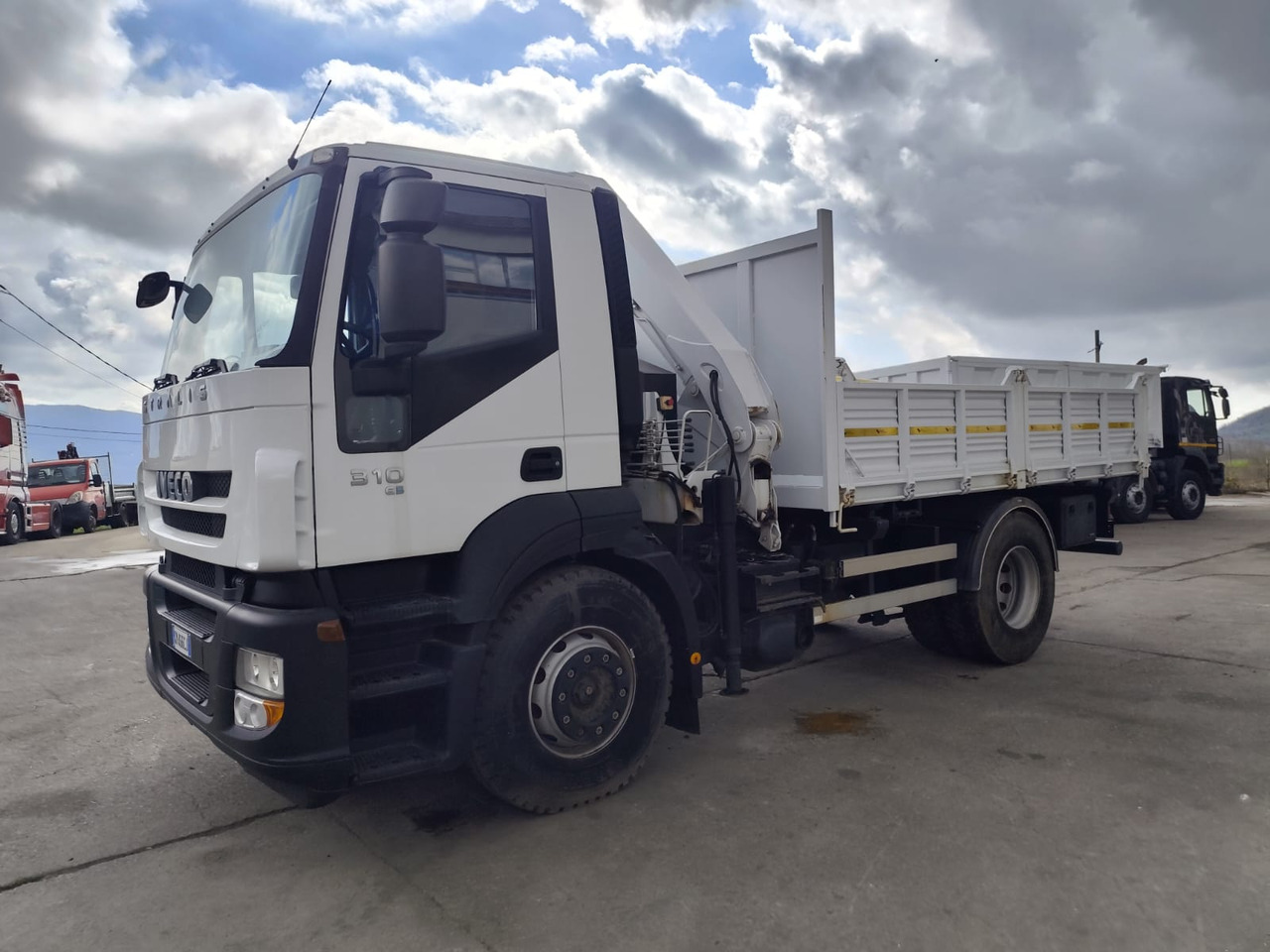 Truk derek IVECO STRALIS AD 190S31P: gambar 27