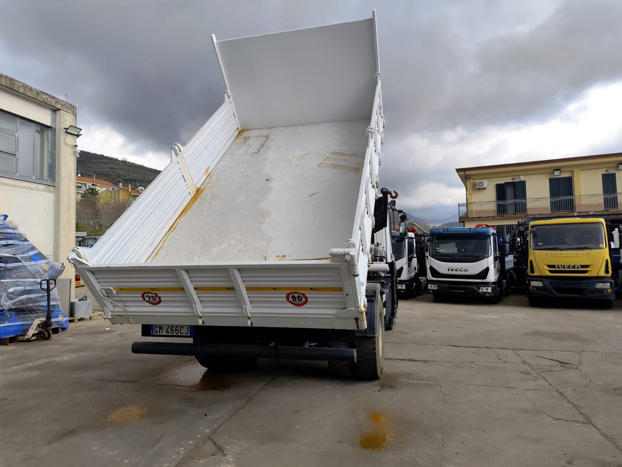 Truk derek IVECO STRALIS AD 190S31P: gambar 8
