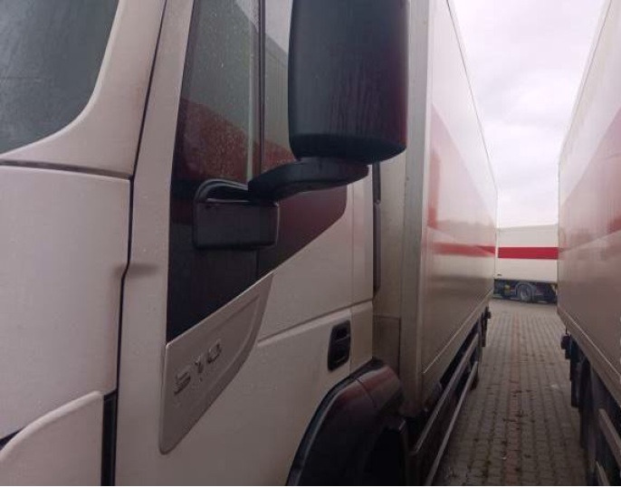 IVECO STRALIS AD 260S31 XP - Truk sasis: gambar 2 IVECO STRALIS AD 260S31 XP - Truk sasis: gambar 2