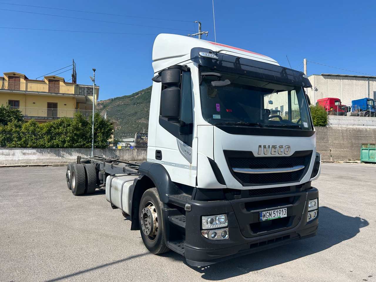 IVECO STRALIS AD 260S31 XP - Truk sasis: gambar 1 IVECO STRALIS AD 260S31 XP - Truk sasis: gambar 1